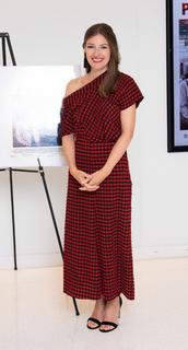 Kelly Macdonald feet photo thumbnail