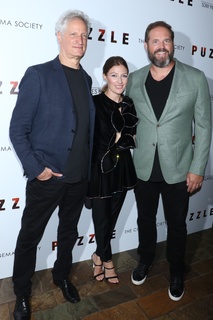 Kelly Macdonald feet photo thumbnail