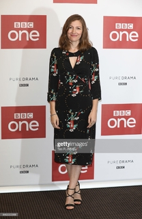 Kelly Macdonald feet photo thumbnail