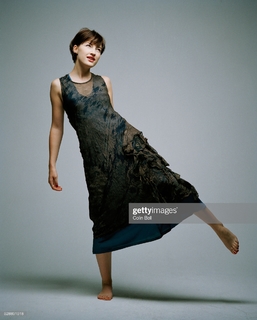Kelly Macdonald feet photo thumbnail