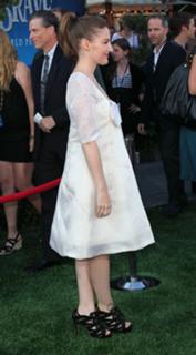 Kelly Macdonald feet photo thumbnail