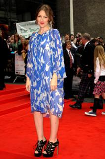Kelly Macdonald feet photo thumbnail