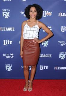 Kelly McCreary feet photo 2