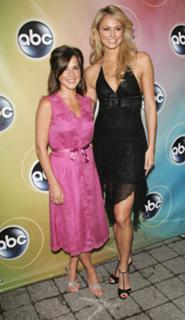 Kelly Monaco feet photo thumbnail