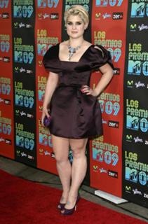 Kelly Osbourne feet photo thumbnail