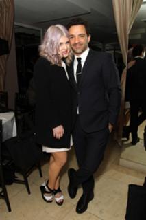 Kelly Osbourne feet photo thumbnail