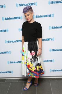 Kelly Osbourne feet photo thumbnail