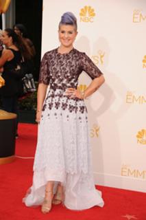 Kelly Osbourne feet photo thumbnail