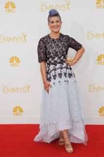 Kelly Osbourne feet photo thumbnail