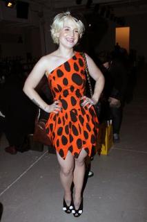 Kelly Osbourne feet photo thumbnail