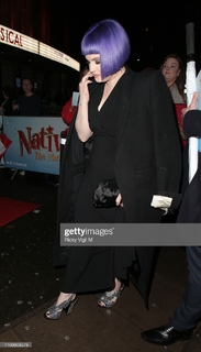 Kelly Osbourne feet photo thumbnail