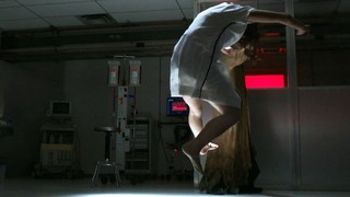 Kelly Overton feet photo thumbnail