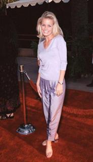 Kelly Packard feet photo 4