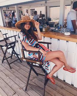 Kelly Piquet feet photo 3
