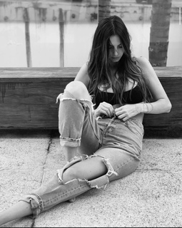 Kelly Piquet feet photo 5