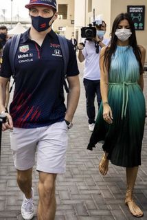 Kelly Piquet feet photo 2