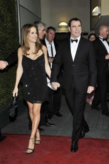 Kelly Preston feet photo thumbnail