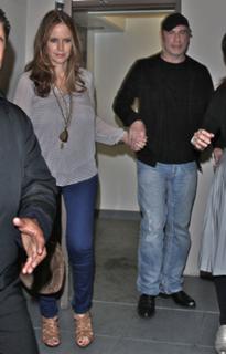 Kelly Preston feet photo thumbnail