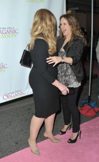 Kelly Preston feet photo thumbnail