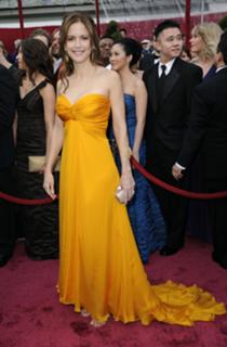 Kelly Preston feet photo thumbnail