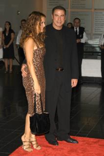 Kelly Preston feet photo thumbnail