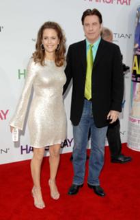 Kelly Preston feet photo thumbnail