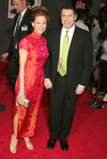 Kelly Preston feet photo thumbnail
