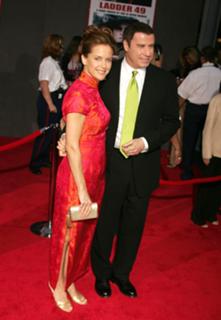 Kelly Preston feet photo thumbnail