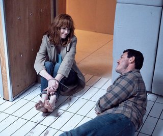 Kelly Reilly feet photo thumbnail
