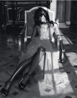Kelly Rowland feet photo thumbnail
