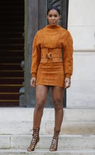 Kelly Rowland feet photo thumbnail