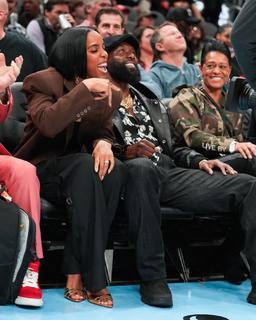 Kelly Rowland feet photo thumbnail