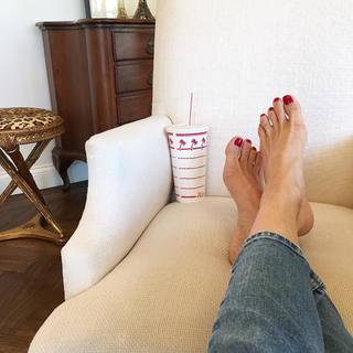 Kelly Rutherford feet photo 19
