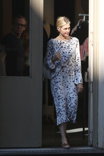 Kelly Rutherford feet photo 10