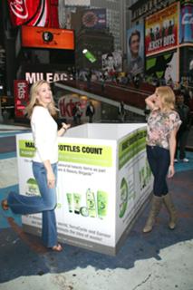 Kelly Rutherford feet photo 3