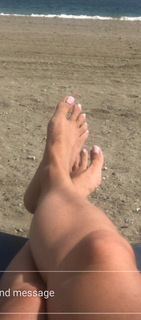 Kelly Somers feet photo 12