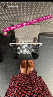 Kelly Somers feet photo 19