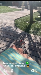 Kelly Somers feet photo 15