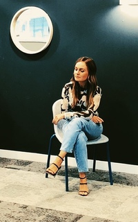 Kelly Somers feet photo 10