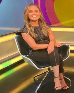 Kelly Somers feet photo 9