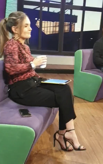 Kelly Somers feet photo 3