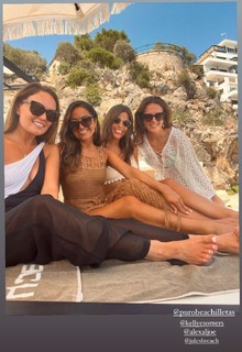 Kelly Somers feet photo 16
