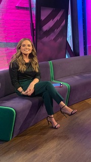 Kelly Somers feet photo 4
