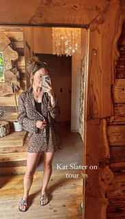 Kelly Somers feet photo 9