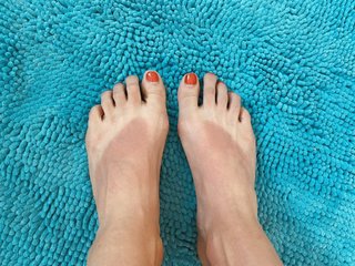 Kelly Sotherton feet photo 7