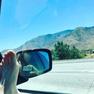 Kelly Stables feet photo thumbnail
