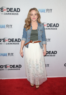 Kelly Stables feet photo thumbnail