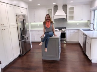 Kelly Stables feet photo thumbnail