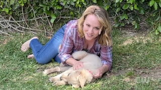 Kelly Stables feet photo thumbnail