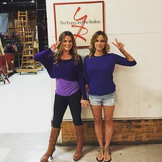 Kelly Sullivan feet photo 8